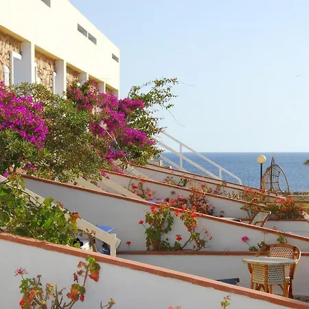Guitgia Tommasino 3* Lampedusa